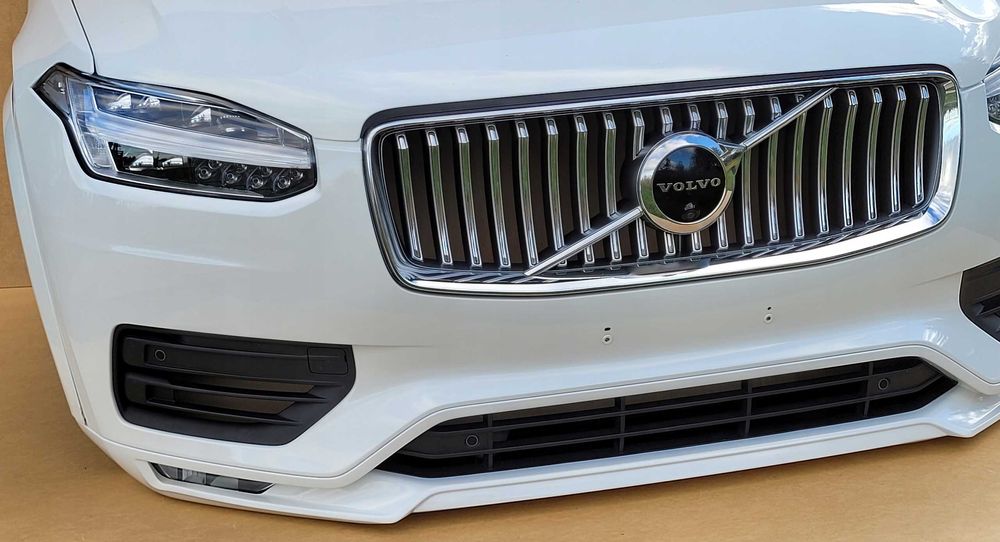 Бампер передній VOLVO XC90