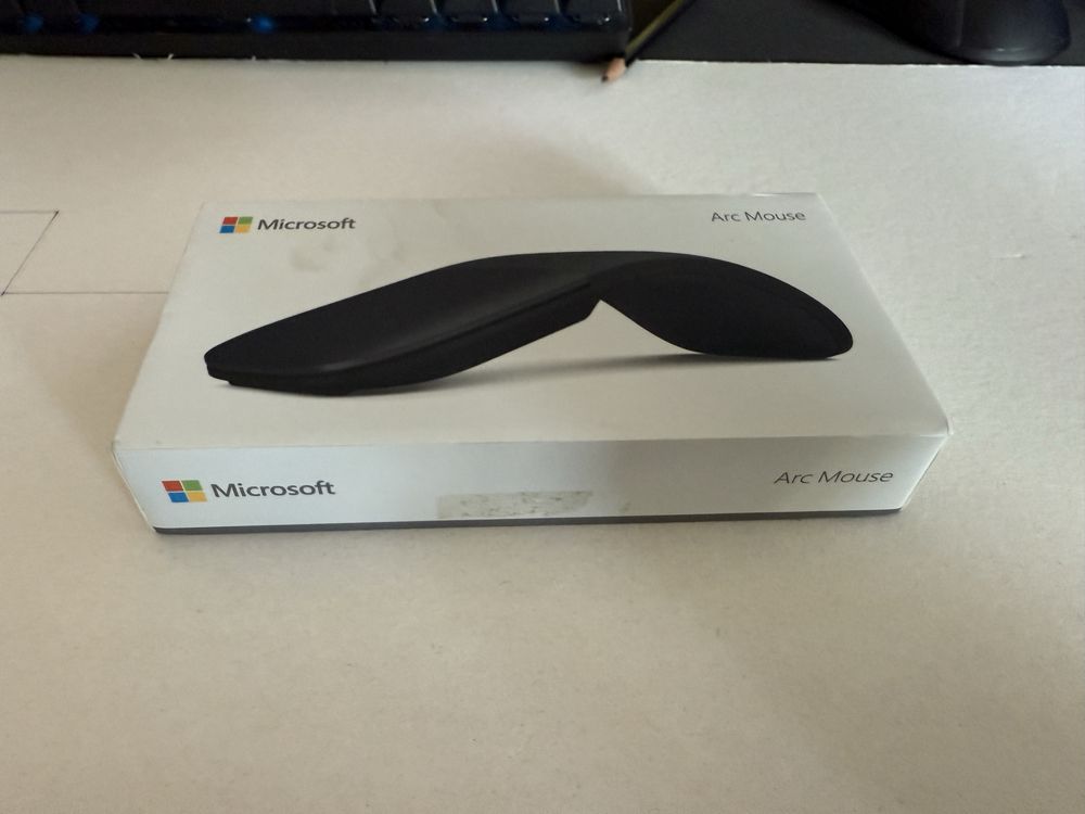 Myszka Microsoft Arc Mouse czarna
