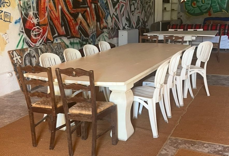 Mesa de jantar madeira maciça lacada a branco