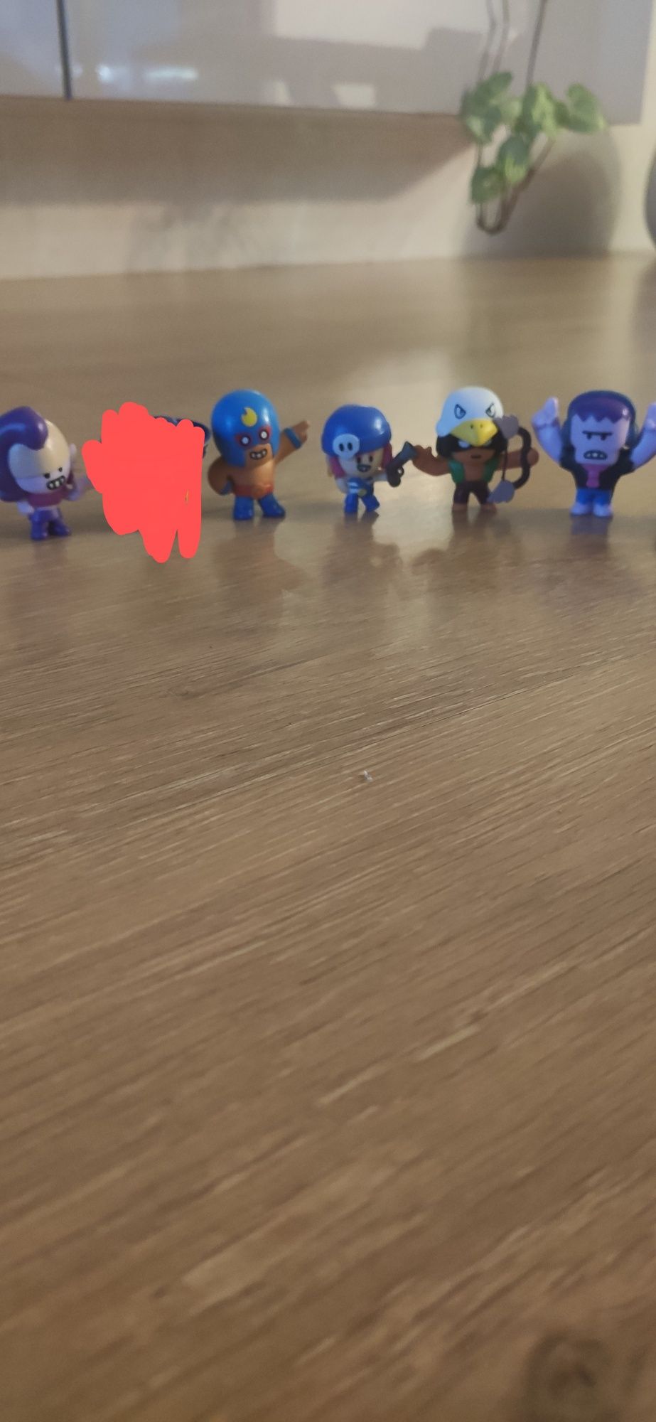 Figurki/zabawki brawl stars.