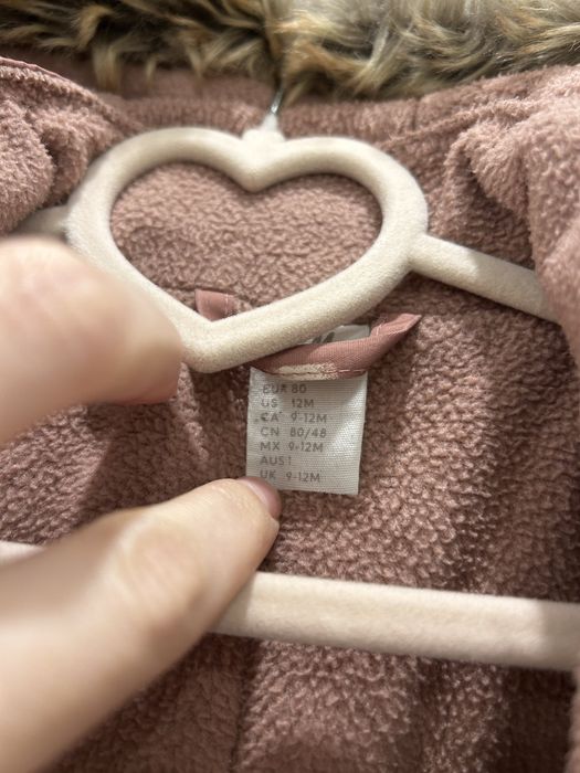 Комбінезон H&M 9-12 місяців, більшомірить