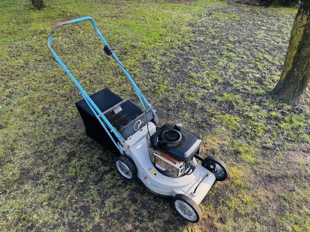 Kosiarka spalinowa Gaby Tr140 Briggs Stratton 4KM Komatsu dwusuw 2T
