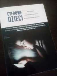 Cyfrowe dzieci  z autografem