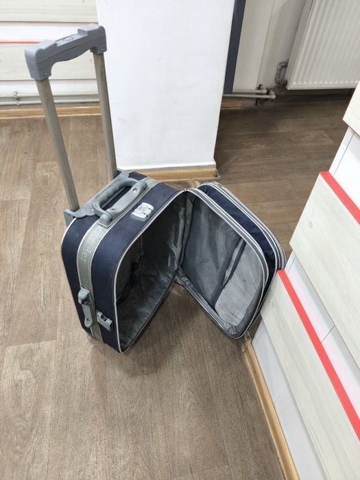 Валіза ALEXANDER  дорожня бу