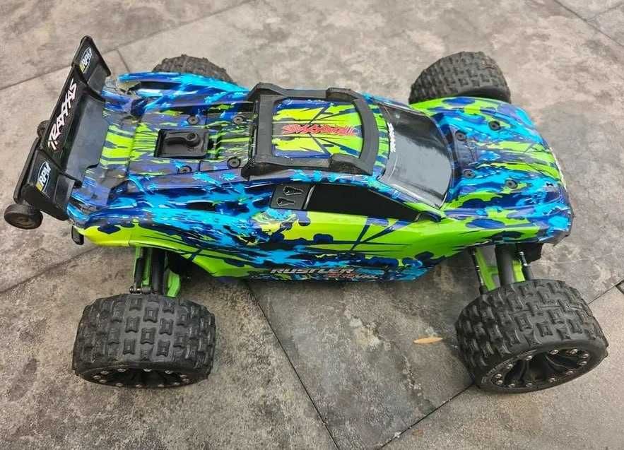 Traxxas Rustler 4x4 VXL RC Kit grande