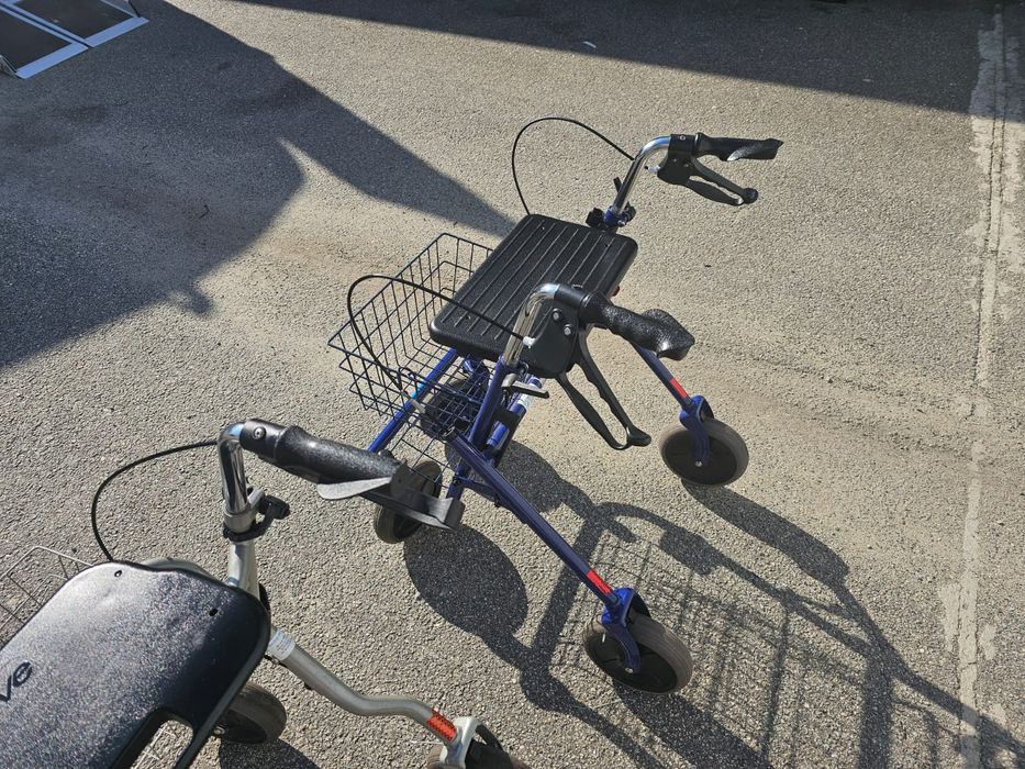 Balkonik chodzik dla osób starszych