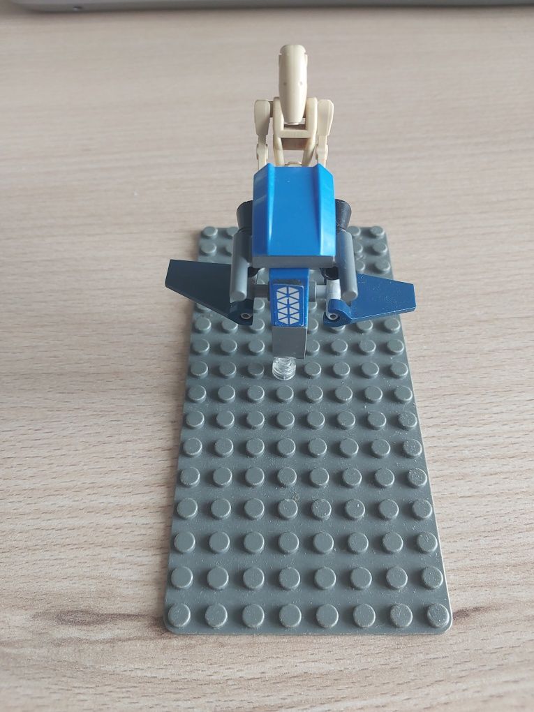 Lego model stap.