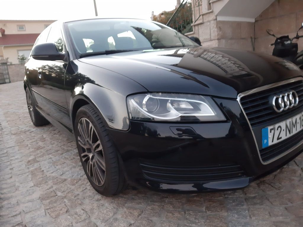 Audi A3 2.0 TDi 140cv