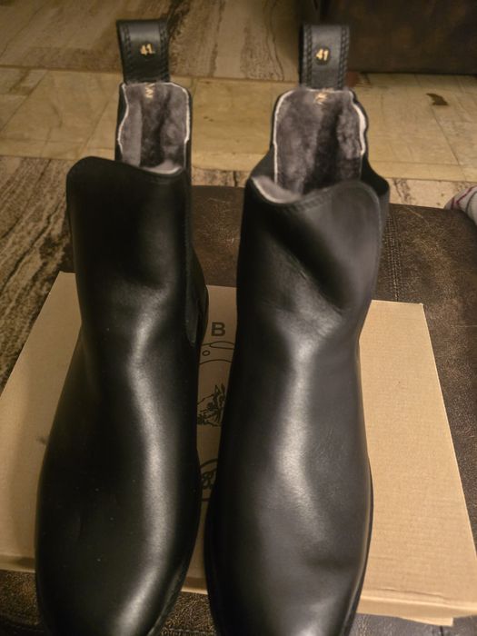 Nowe skórzane sztyblety roz 41