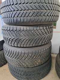 Opony wielosezonowe 195/60R15