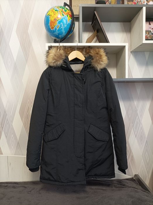 Зимова куртка, розмір S