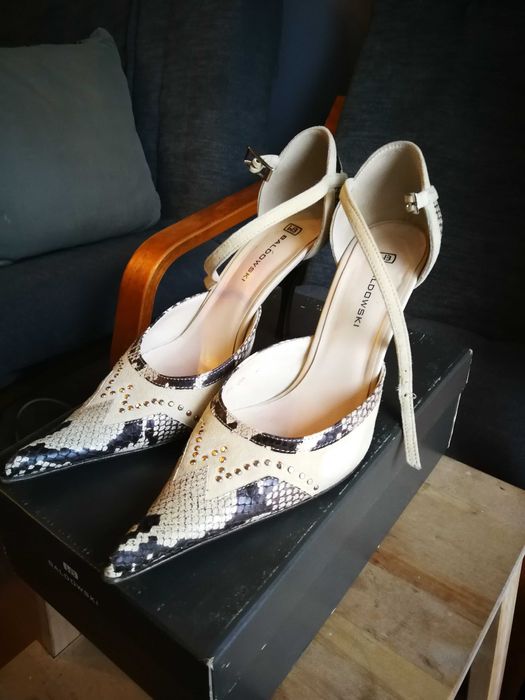 Szpilki Baldowski że skóry naturalnej