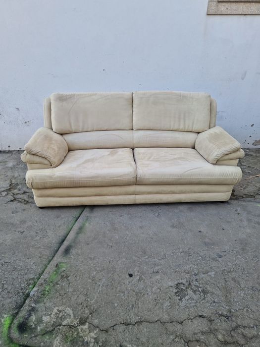 Sofa 2 lugares em bom estado