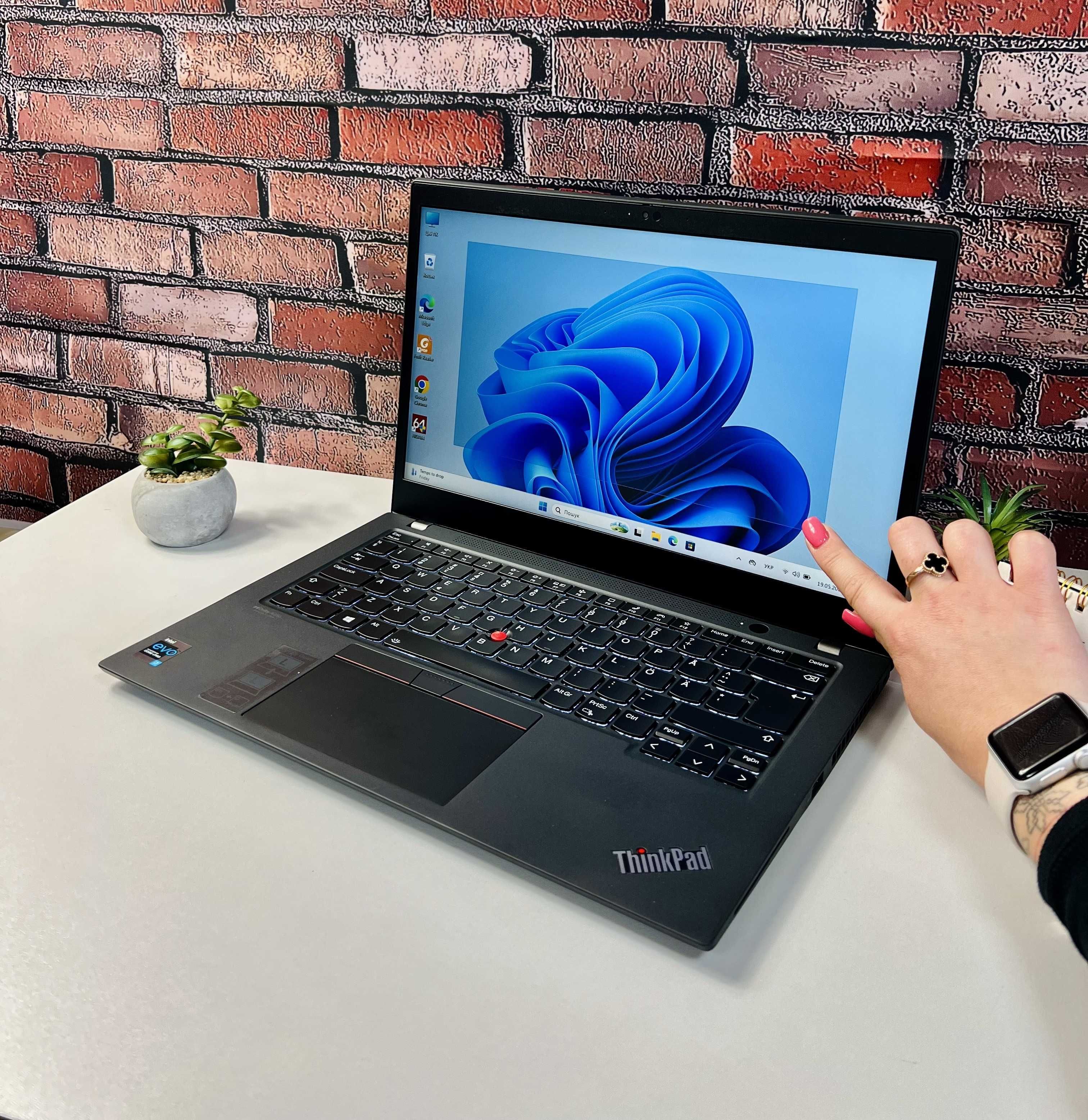 Сенсорний Lenovo ThinkPad T14s G2·i7-1185G7·32GB+SSD512M2·FHD·Гарантія