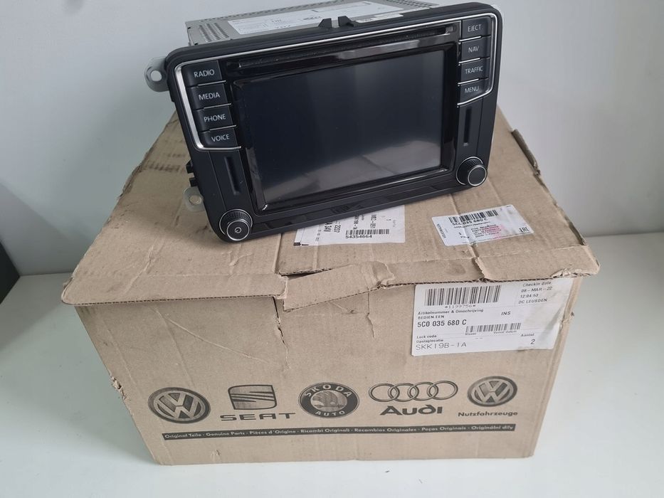 Radio nawigacja MIB 5c0035680c vw golf passat touran t6 sharan tiguan