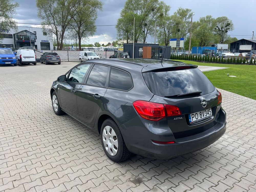 Opel Astra Sports Tourer 1.7 CDTI kombi