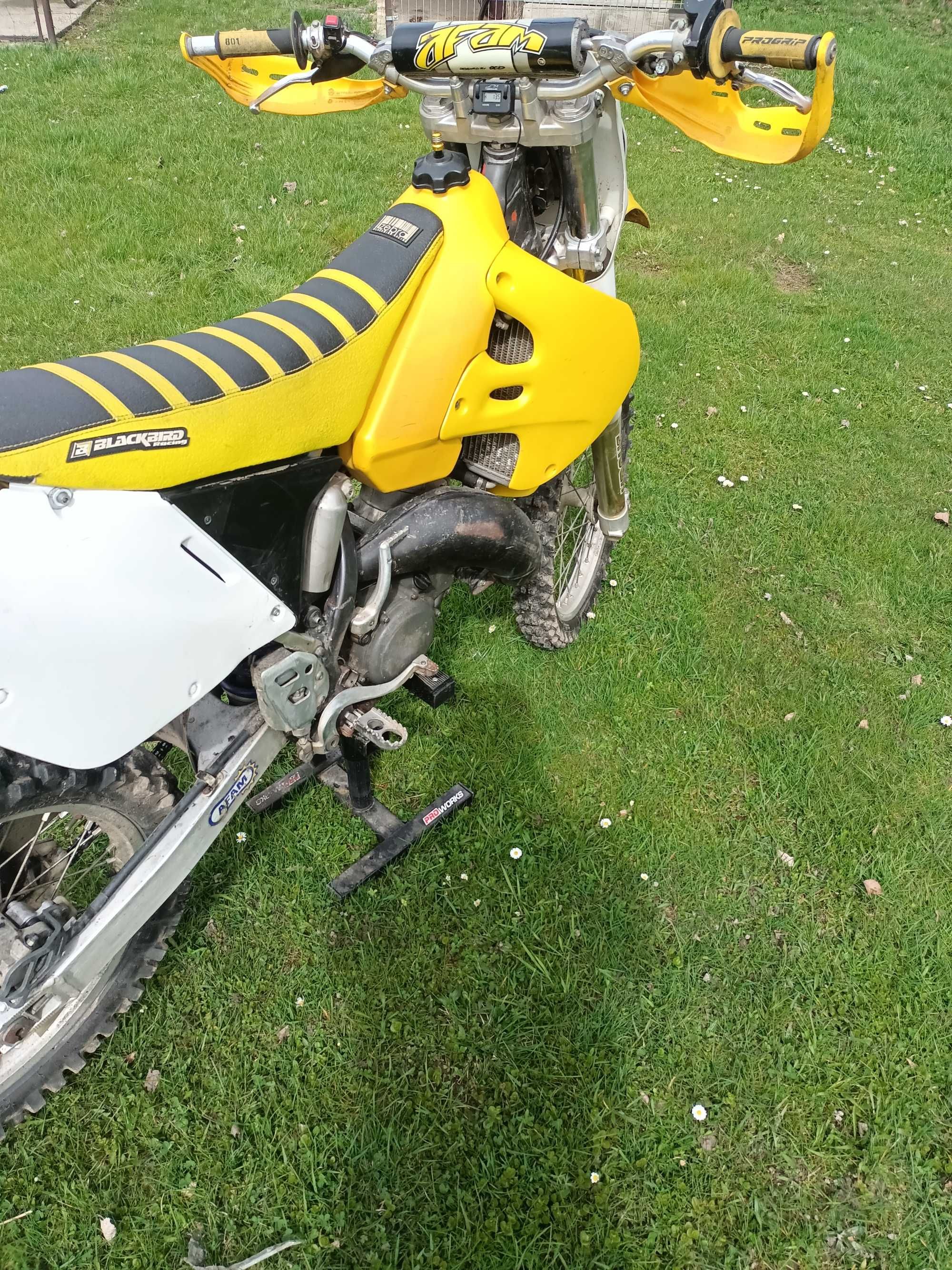 Suzuki RM 125 2t