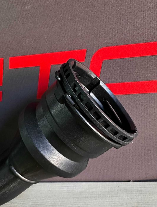 Патрубок інтеркулера Меган 3 Сценік 3 144603415R / 8200981498 Новий