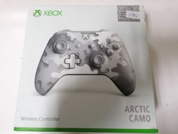 Pad do konsoli Xbox One limitowany - Arctic Camo w pudełku