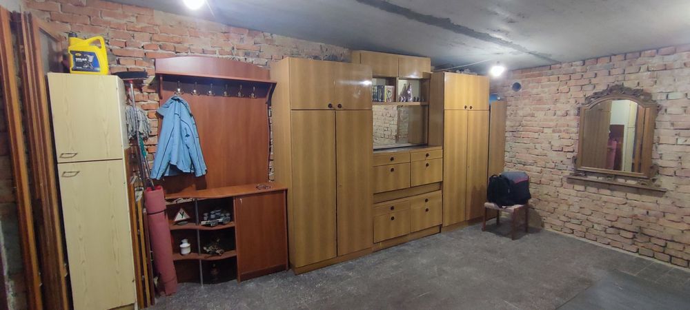 Цегляний гараж в кооперативі "Ветеран"