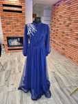 Elegancka sukienka wieczorowa maxi
