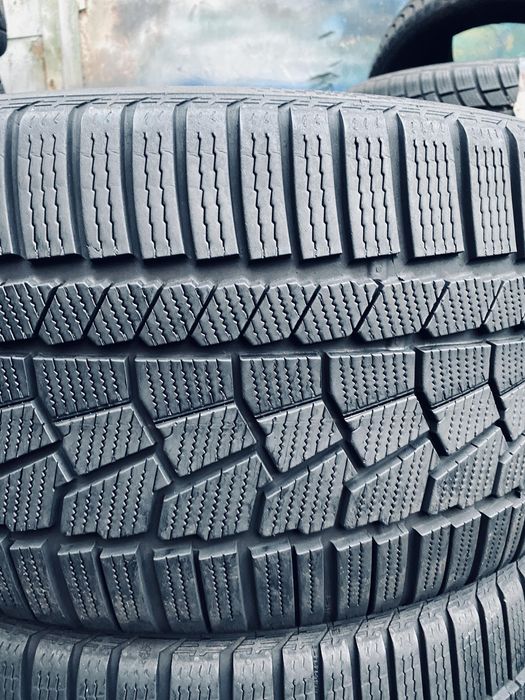 275 40 20 Continental Ts860S SSR 2024 95%