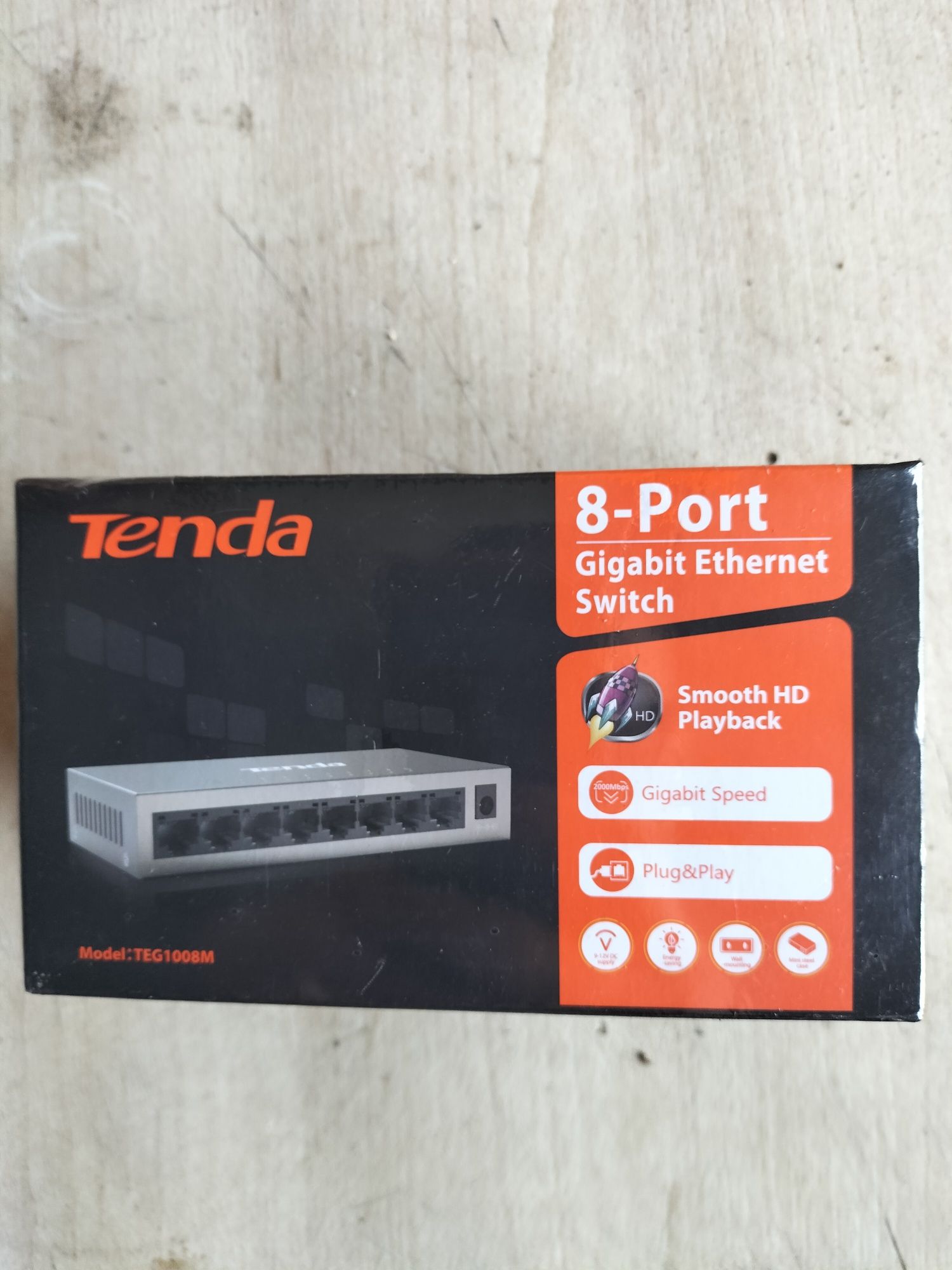 switch ośmioportowy Tenda
