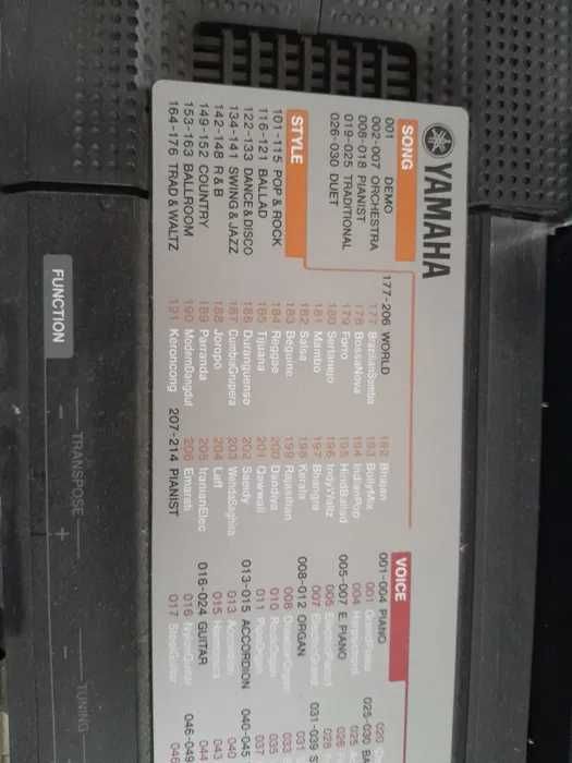 Vendo Piano yamaha
