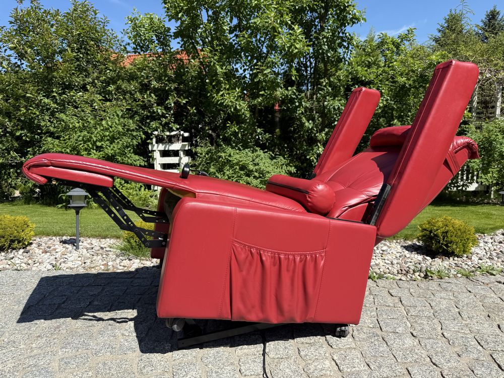 Pionizujący fotel geriatryczny RELAX Revilax wygodny relaksacyjny