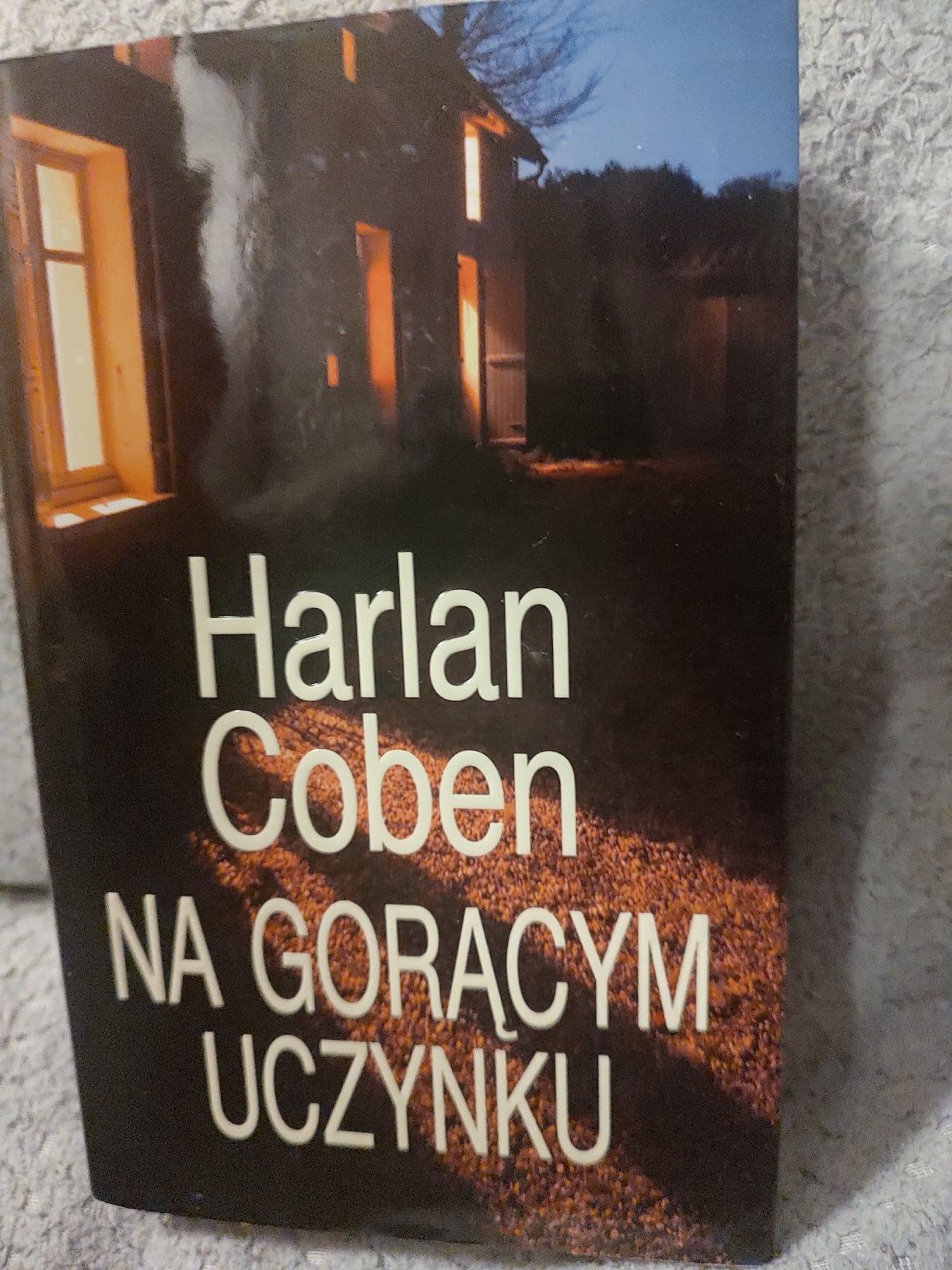 Książka Harlan Coben "Na gorącym uczynku"
