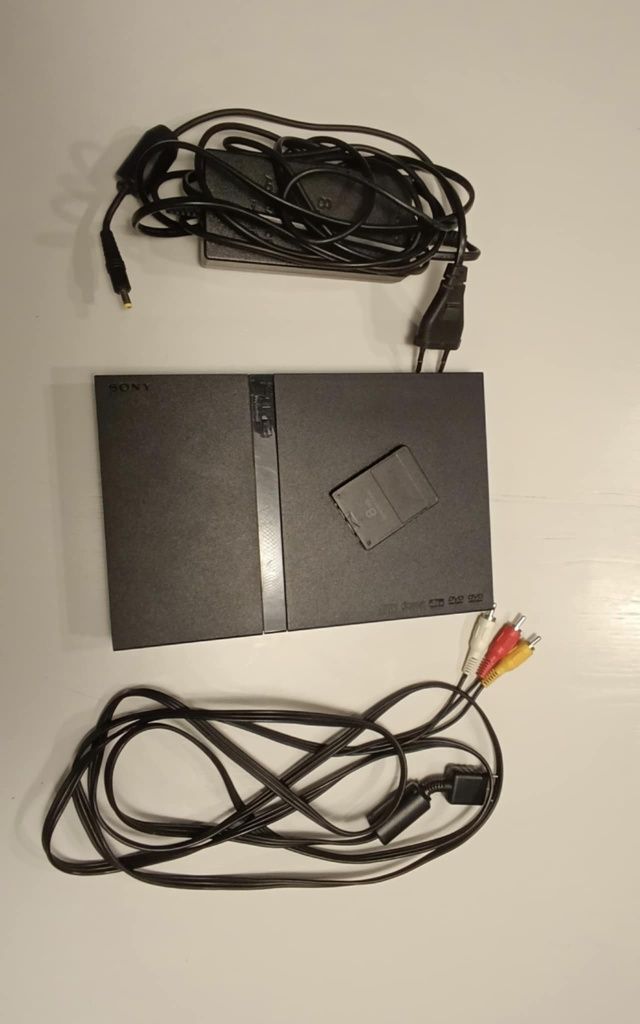 ps2 z 4 grami i 2 padami