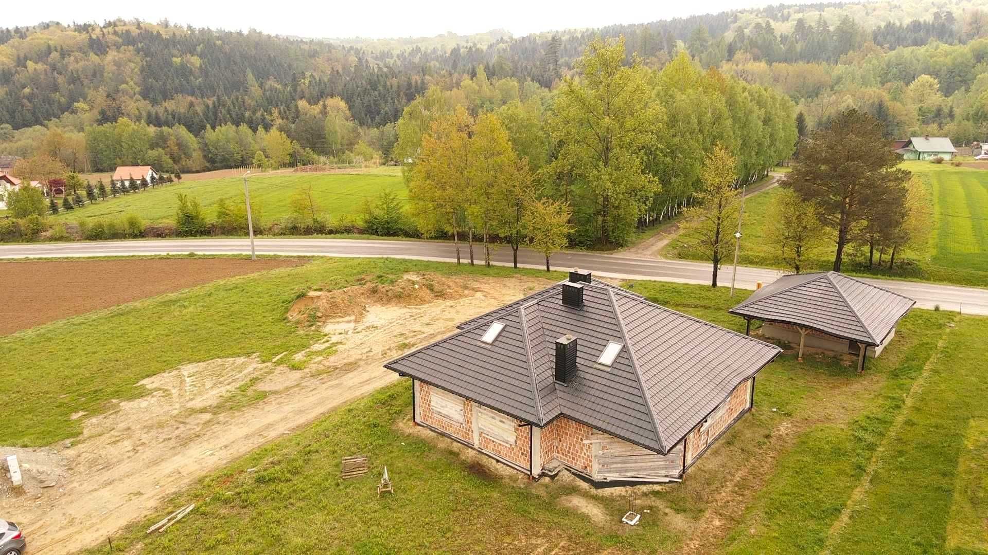 DOM na sprzedaż w malowniczej okolicy STRASZYDLE