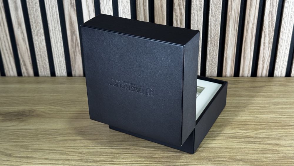 Caixa TAG Heuer Bom estado