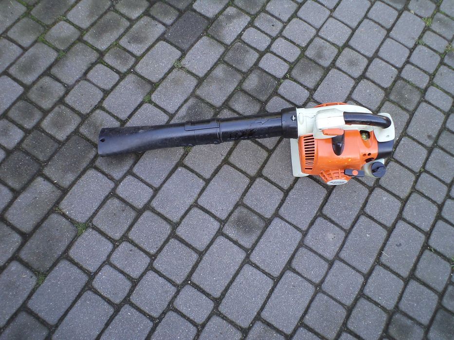 Dmuchawa spalinowa do liści STIHL SH 85 WYSYŁAM