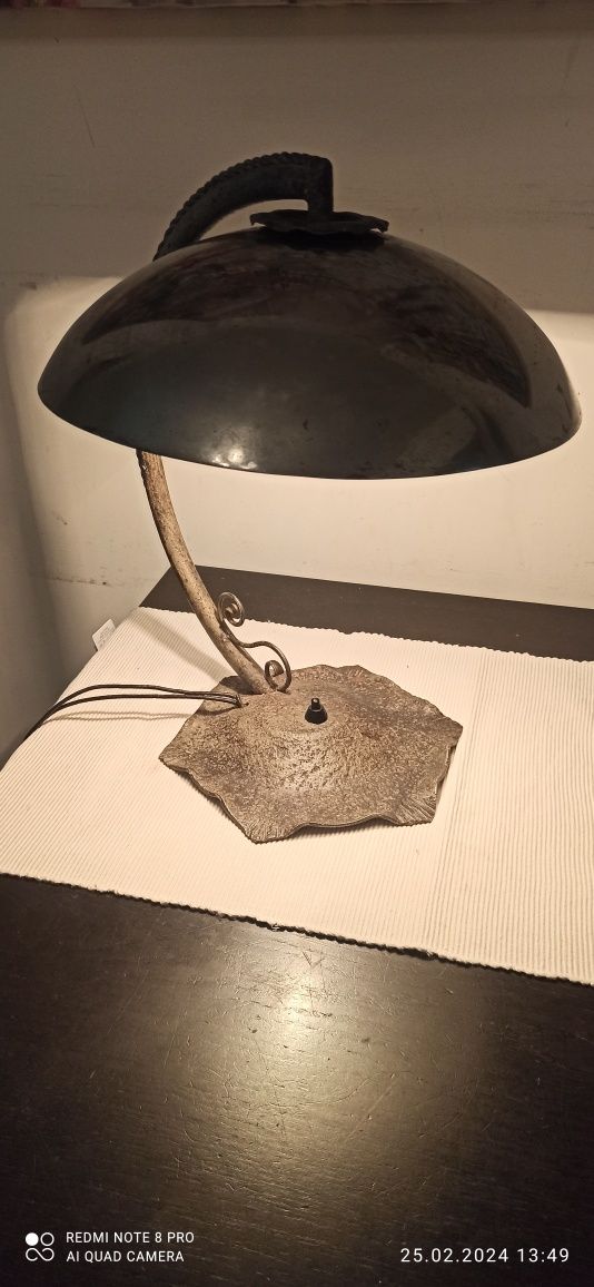 Stara lampa  biurkowa