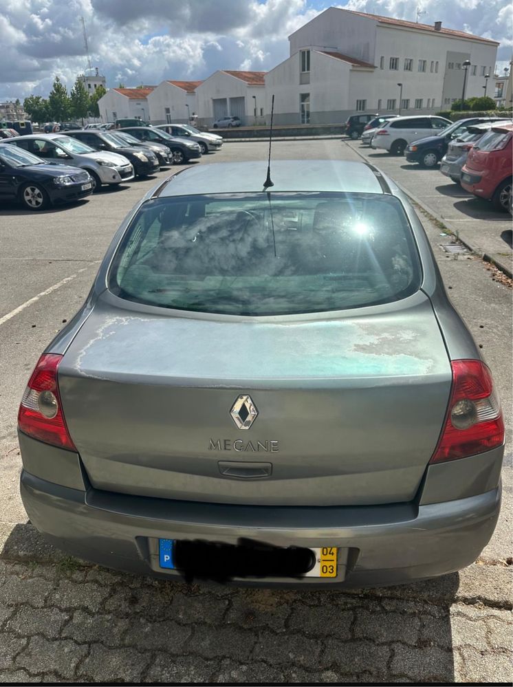 Renault Megane cinzento diesel