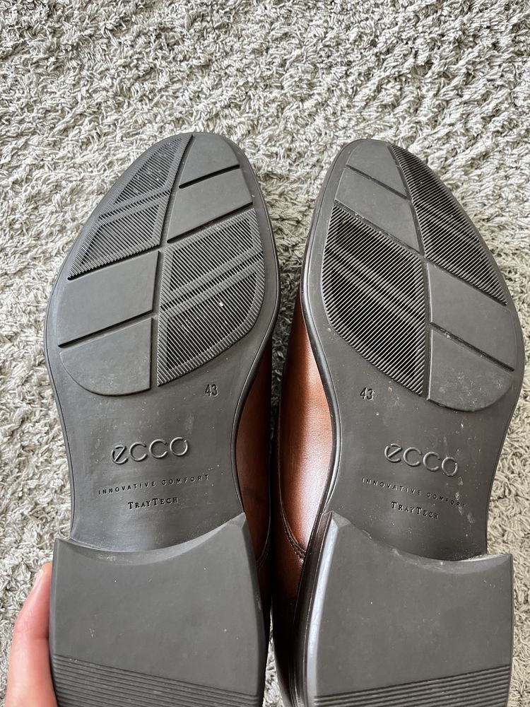 Sapatos Ecco City Traytech (43)