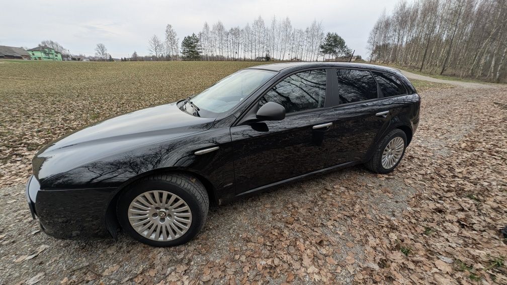 Sprzedam Alfa Romeo 159 1.9 JTD 120KM 8v