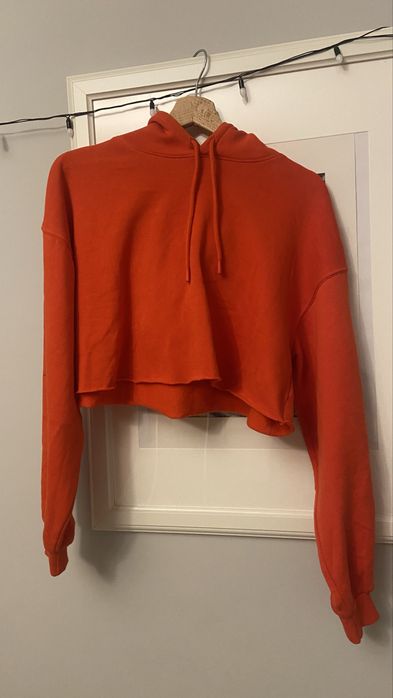 H&M Divided cropped hoodie