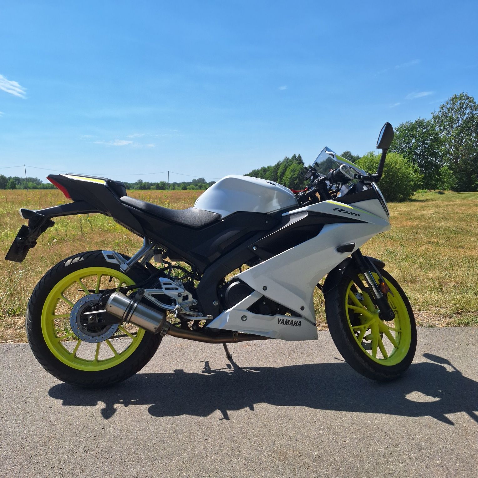 Yamaha yzf r125 z niskim przebiegiem
