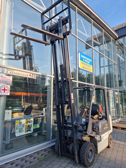 послуги вилочного навантажувача оренда 1.5-8т