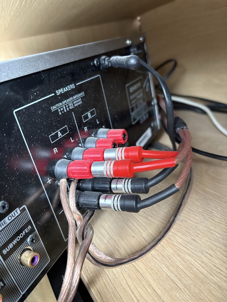 Amplituner sieciowy Onkyo TX 8250 srebrny