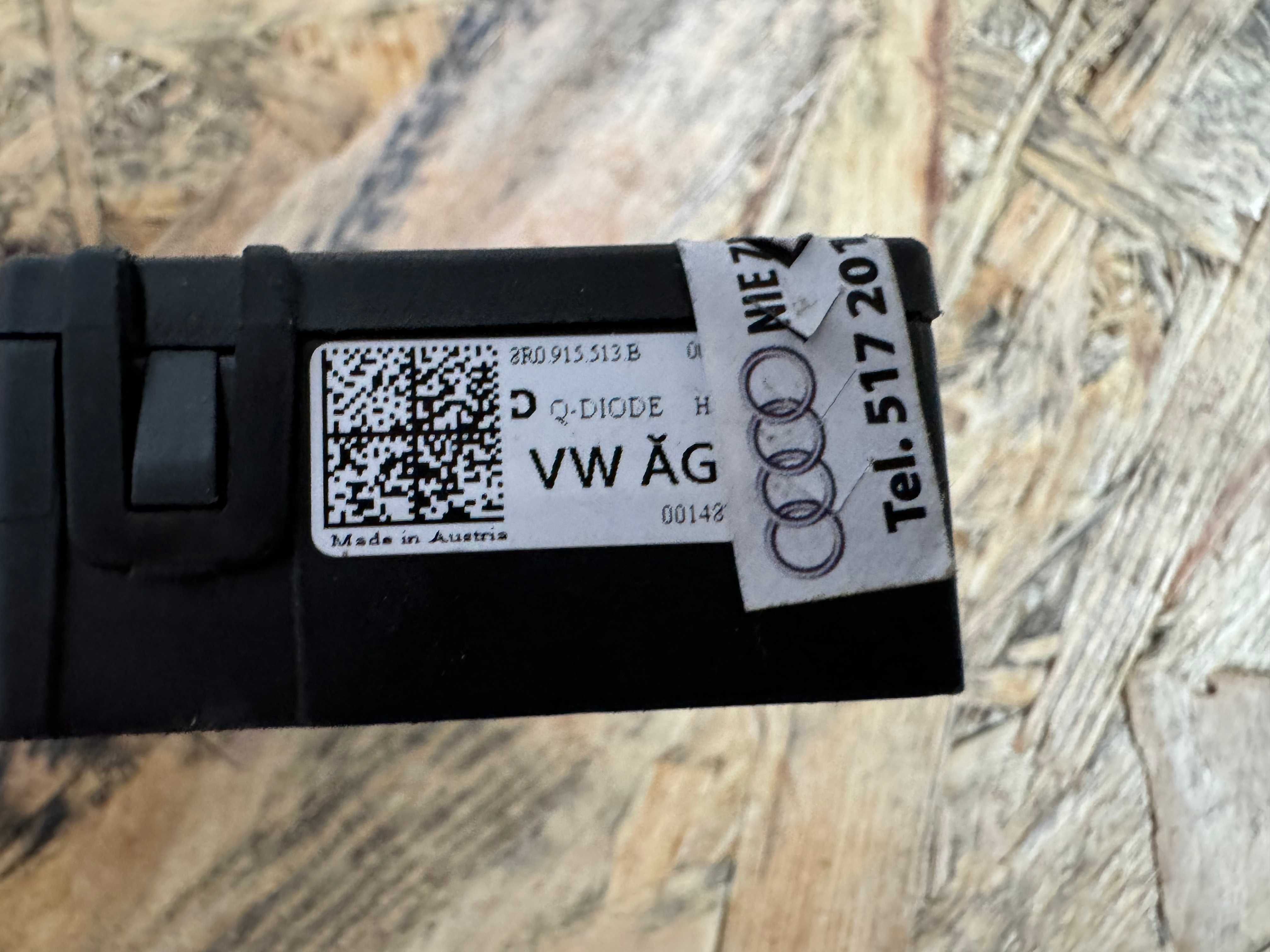 Moduł Rozdzielacz Dioda Akumulatora Audi A1 A4 A5 Q5