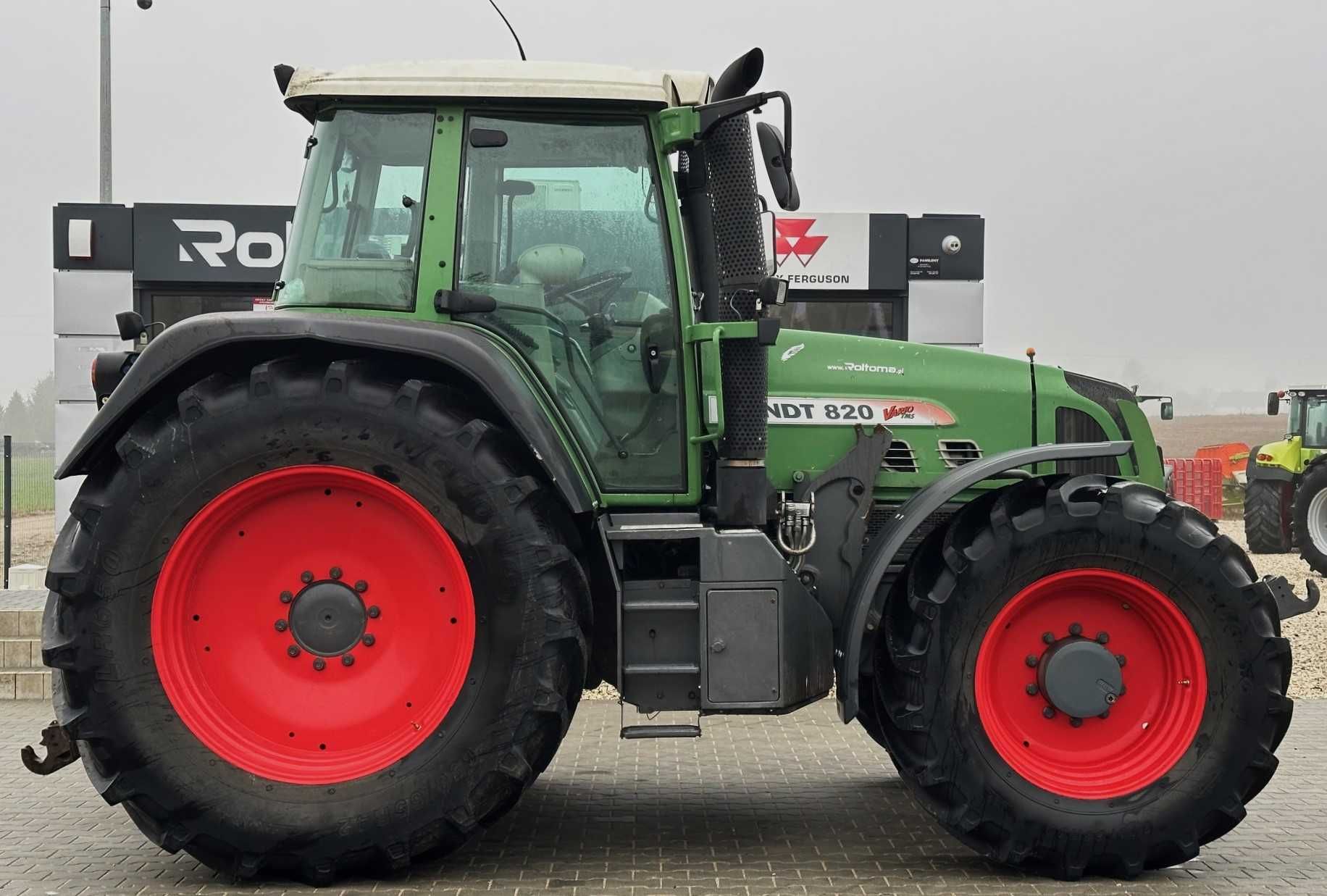 Fendt 820 Vario TMS (718,818)