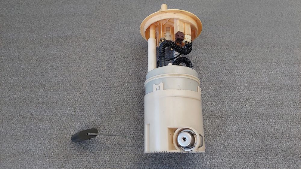 Bomba de combustível MITSUBISHI Colt VI (Z3_A, Z2_A)