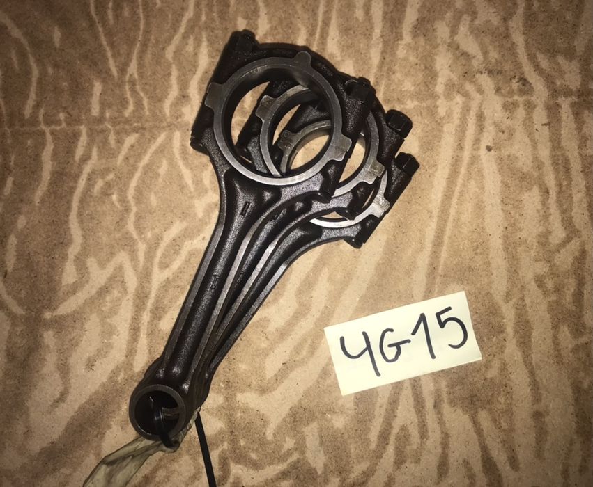 Korbowód -silnik Mitsubishi 4G15