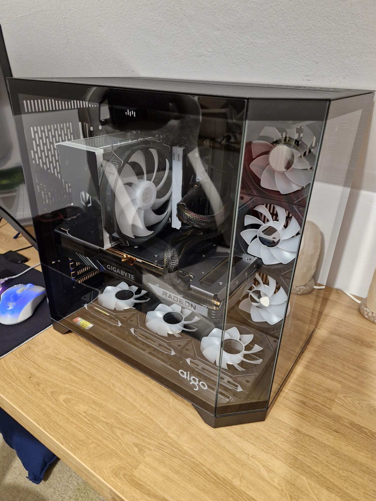 Ekstra Komputer do Gier Ryzen 5 8400f ^ RX 7900XT ^ 32GB ^ 1TB m2 SSD