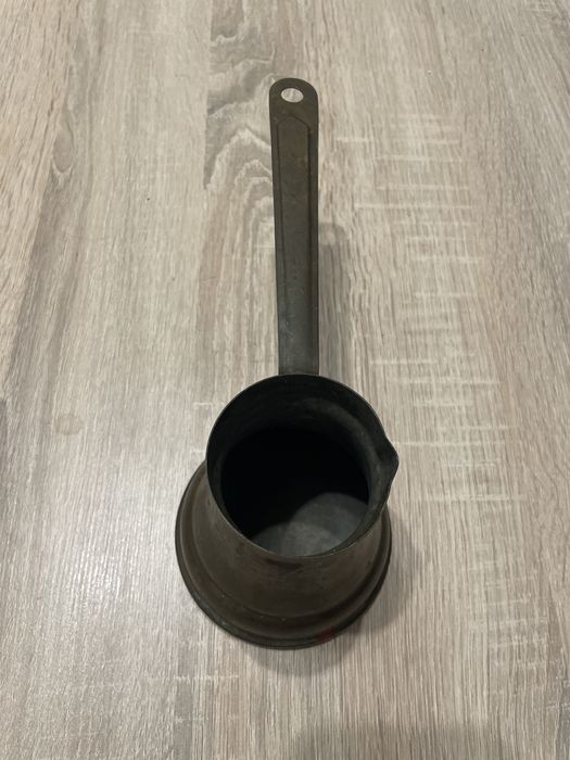 Ozdobny tygielek do kawy