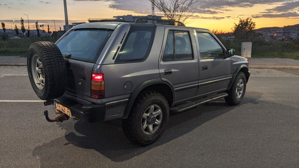 Opel Frontera 2.8