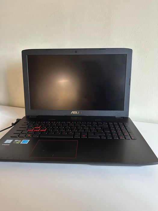 Portátil gaming ASUS